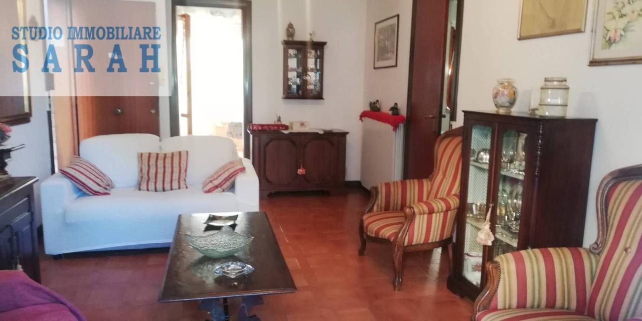appartamento in vendita a Camaiore in zona Lido di Camaiore