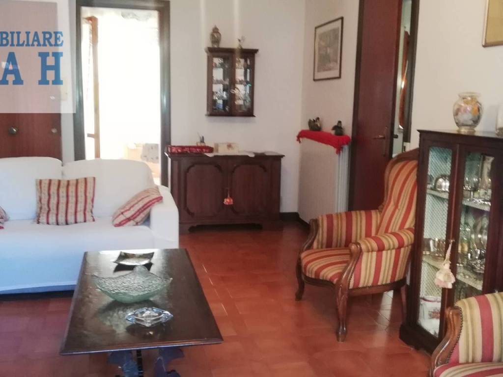 appartamento in vendita a Camaiore in zona Lido di Camaiore