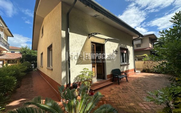 appartamento in vendita a Camaiore