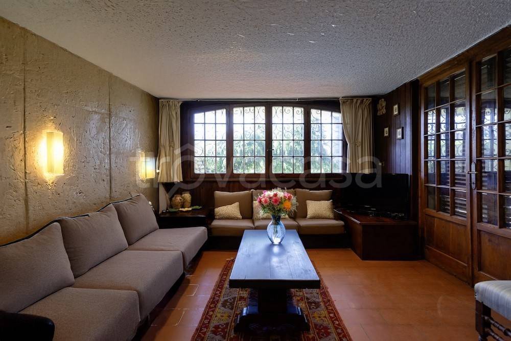casa indipendente in vendita a Camaiore in zona Lido di Camaiore