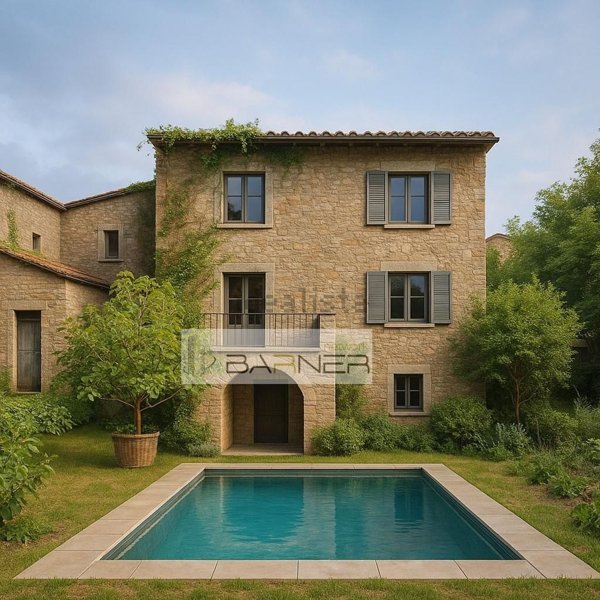 casale in vendita a Camaiore