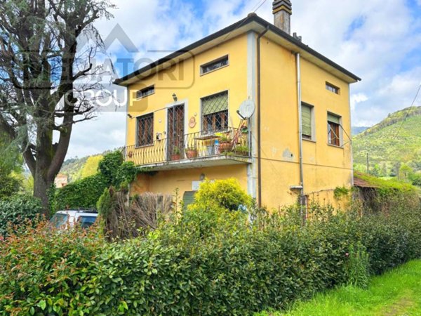 casa indipendente in vendita a Camaiore in zona Lido di Camaiore