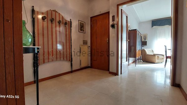 appartamento in vendita a Camaiore in zona Lido di Camaiore