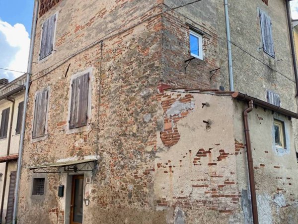 casa indipendente in vendita a Camaiore