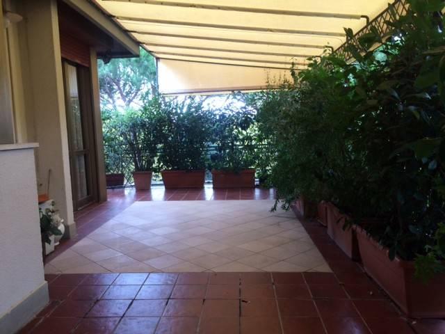 appartamento in vendita a Camaiore in zona Lido di Camaiore