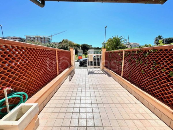 appartamento in vendita a Camaiore in zona Lido di Camaiore