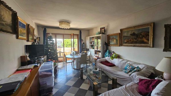 appartamento in vendita a Camaiore in zona Lido di Camaiore