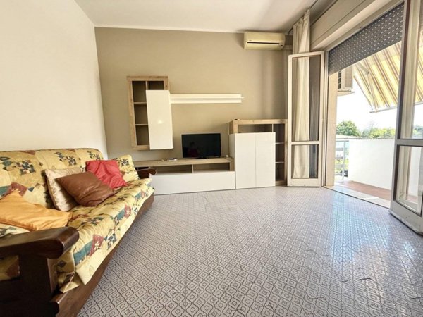 appartamento in vendita a Camaiore in zona Lido di Camaiore