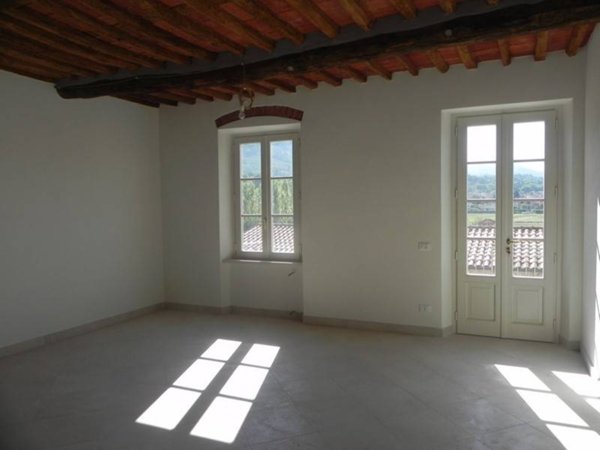 appartamento in vendita a Camaiore in zona Vado