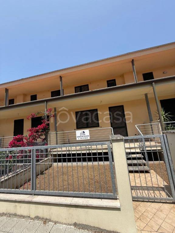 casa indipendente in vendita a Camaiore in zona Lido di Camaiore