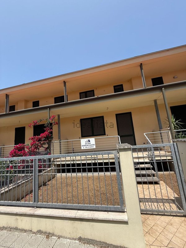casa indipendente in vendita a Camaiore in zona Lido di Camaiore