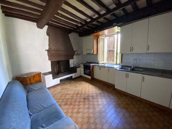 casa indipendente in vendita a Camaiore