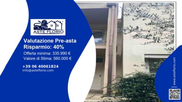 casa indipendente in vendita a Camaiore in zona Lido di Camaiore