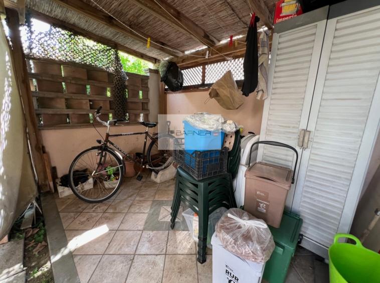 casa indipendente in vendita a Camaiore in zona Lido di Camaiore