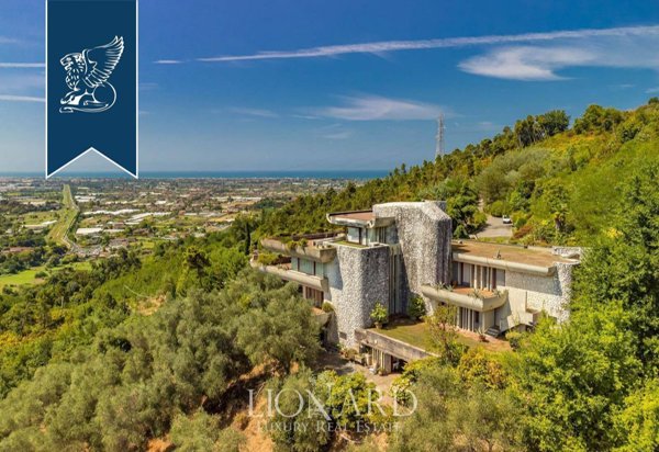 casa indipendente in vendita a Camaiore