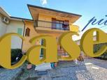 casa indipendente in vendita a Camaiore