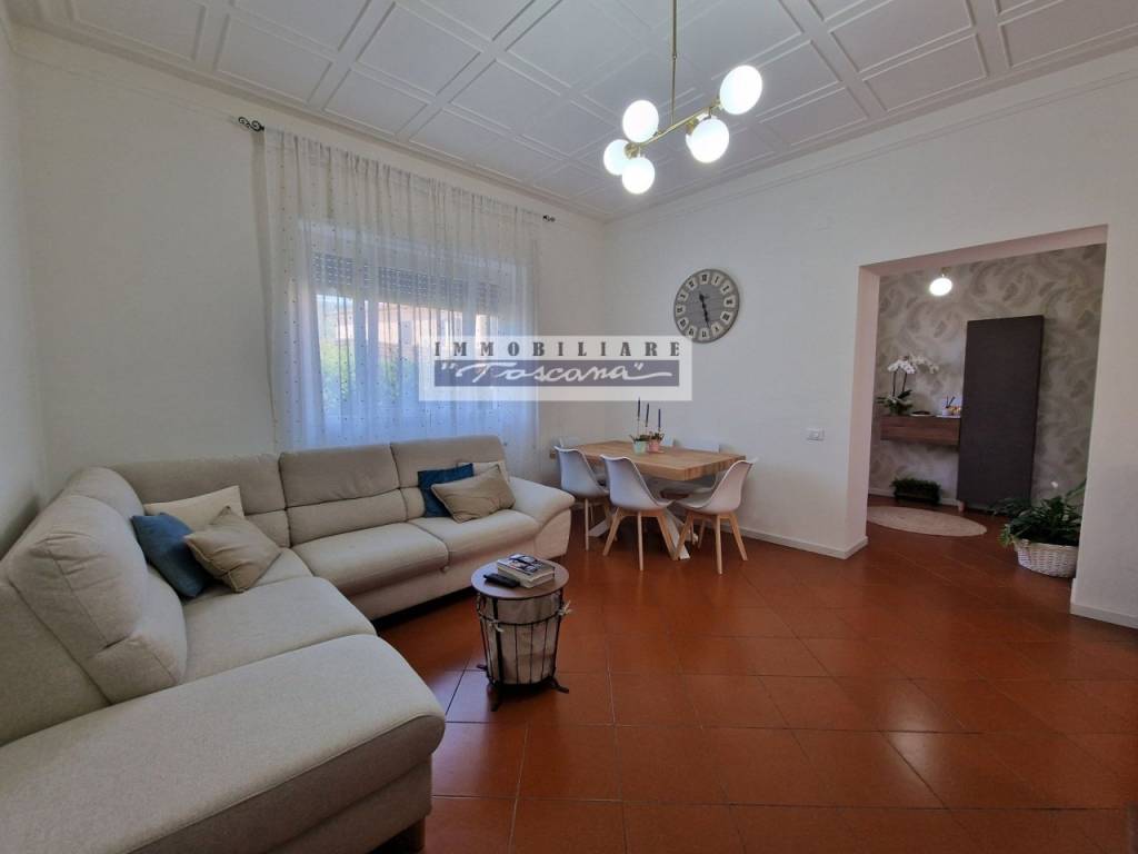 appartamento in vendita a Camaiore in zona Capezzano Pianore