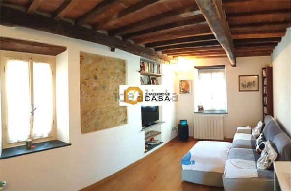 casa indipendente in vendita a Camaiore