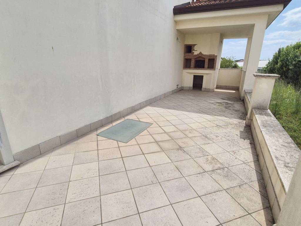 casa indipendente in vendita a Camaiore in zona Capezzano Pianore