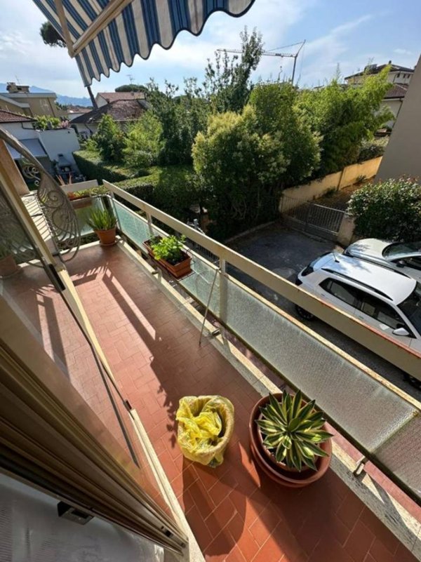 appartamento in vendita a Camaiore in zona Lido di Camaiore