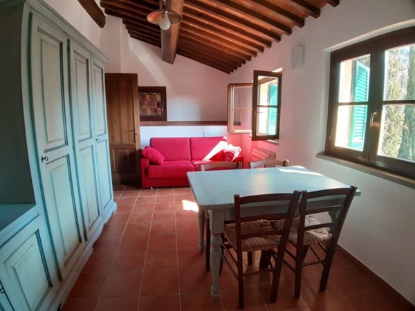 pentavano in vendita a Camaiore