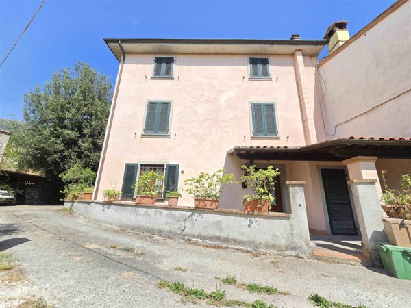 appartamento in vendita a Camaiore