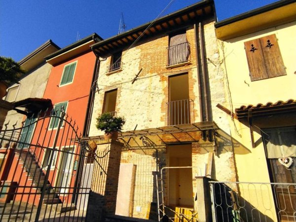casa indipendente in vendita a Camaiore