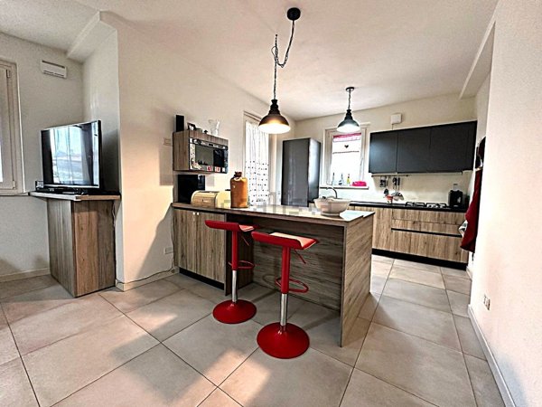 casa indipendente in vendita a Camaiore