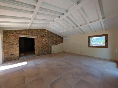 casa indipendente in vendita a Camaiore