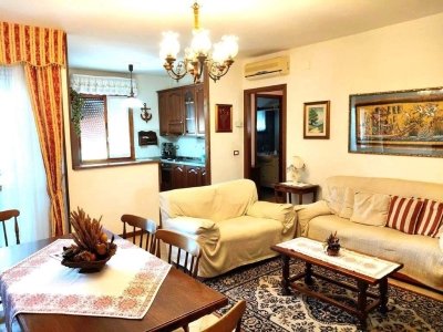 appartamento in vendita a Camaiore in zona Capezzano Pianore