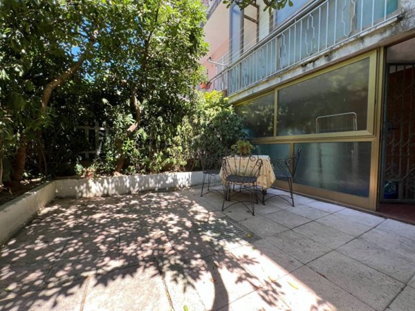 casa indipendente in vendita a Camaiore in zona Lido di Camaiore