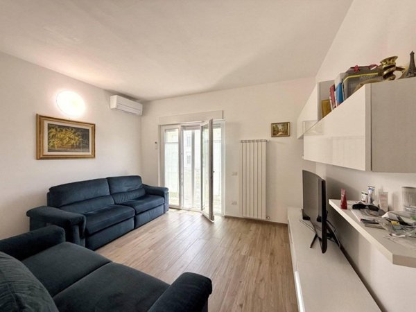 casa indipendente in vendita a Camaiore in zona Lido di Camaiore
