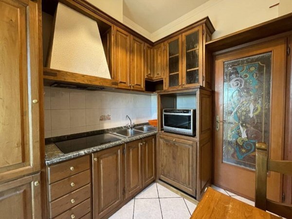 appartamento in vendita a Camaiore in zona Lido di Camaiore