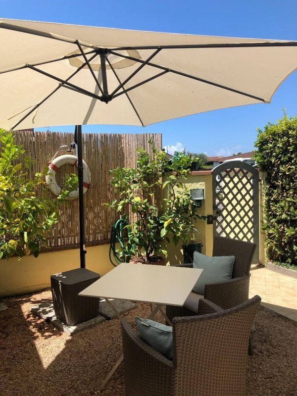 casa indipendente in vendita a Camaiore in zona Capezzano Pianore