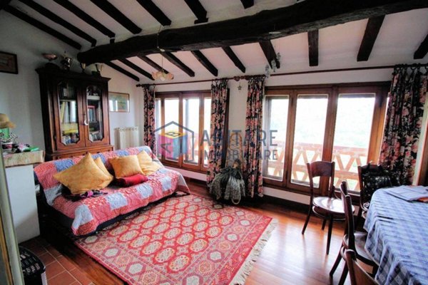 casa indipendente in vendita a Camaiore in zona Lido di Camaiore
