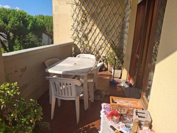 appartamento in vendita a Camaiore in zona Lido di Camaiore