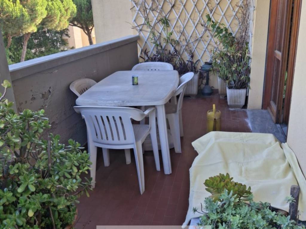 appartamento in vendita a Camaiore in zona Lido di Camaiore