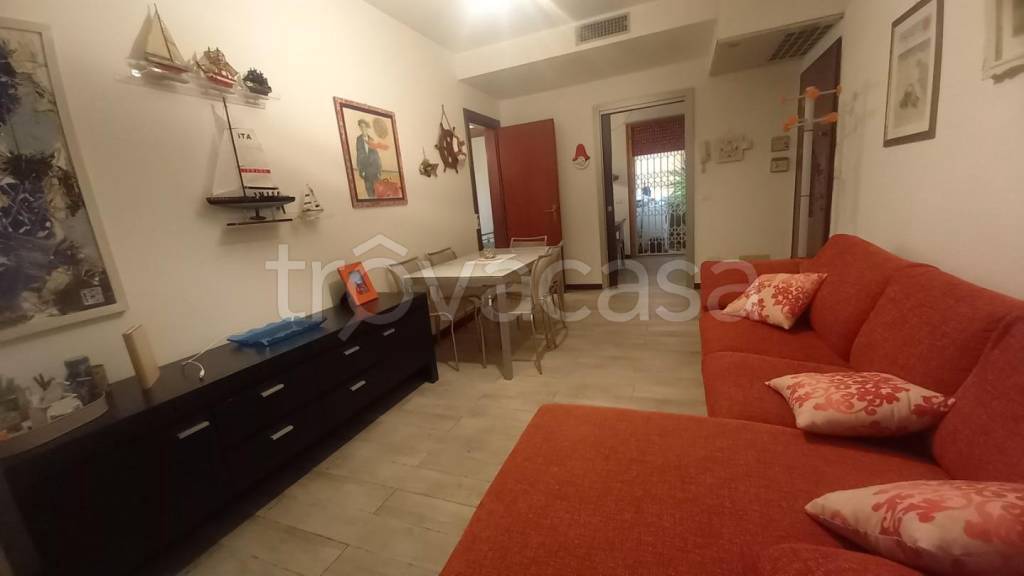 appartamento in vendita a Camaiore in zona Lido di Camaiore