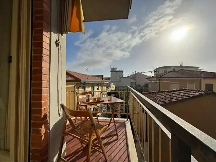 appartamento in vendita a Camaiore in zona Lido di Camaiore