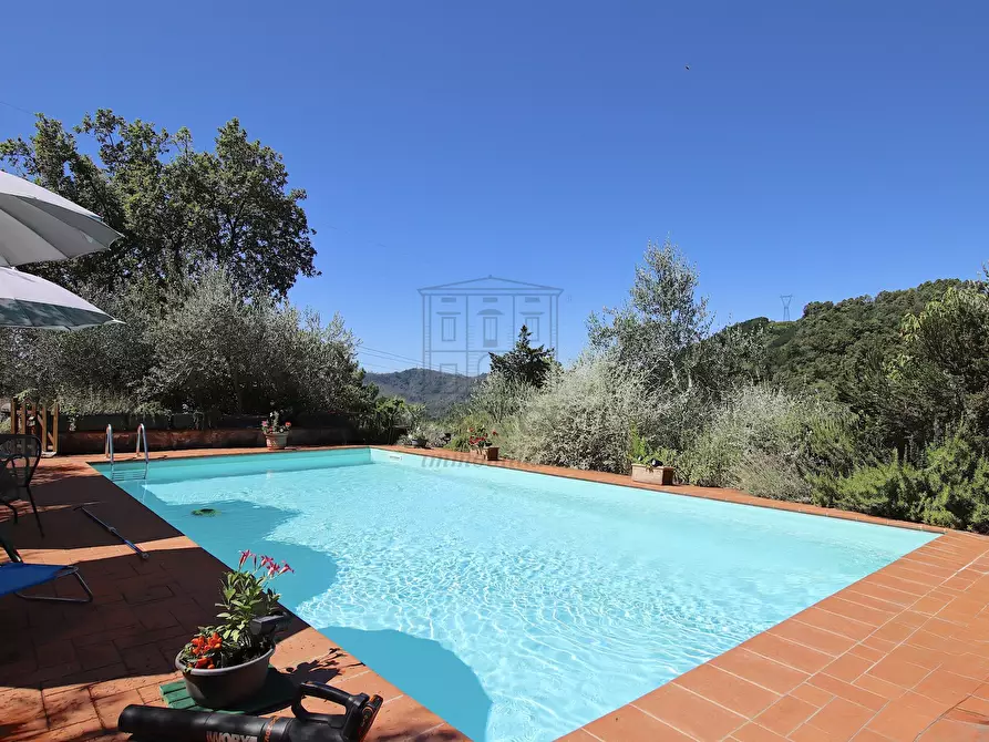 casa indipendente in vendita a Camaiore