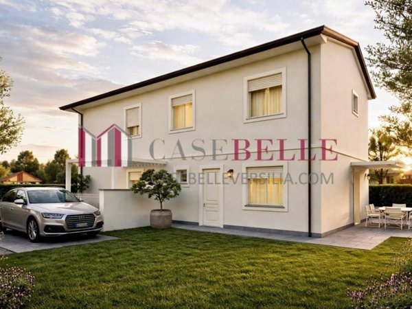 casa indipendente in vendita a Camaiore