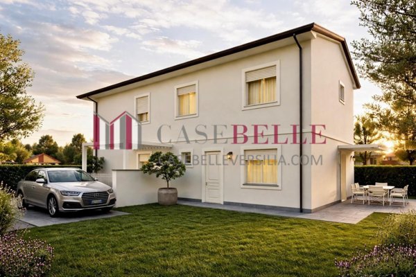 casa indipendente in vendita a Camaiore