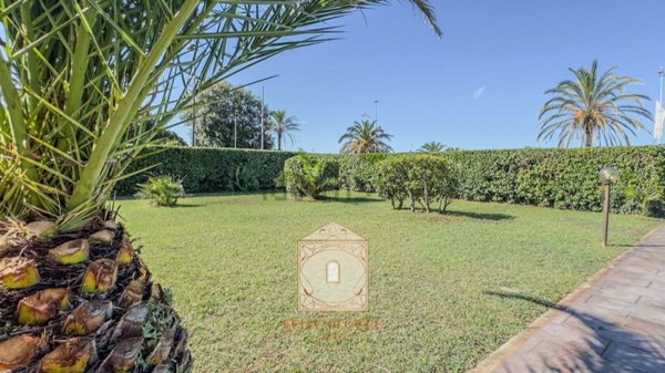 appartamento in vendita a Camaiore in zona Lido di Camaiore