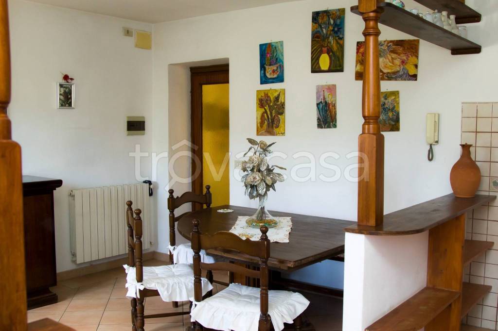 casa indipendente in vendita a Camaiore