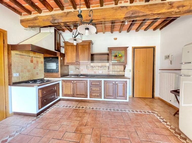 appartamento in vendita a Camaiore in zona Lido di Camaiore