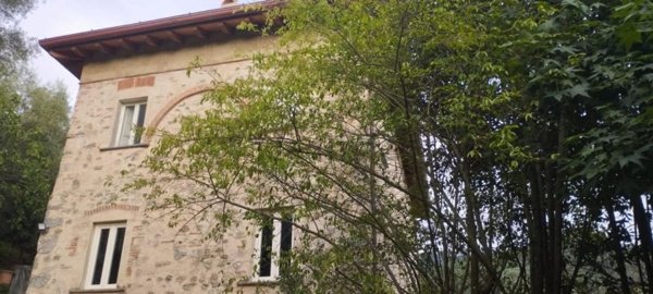 casa indipendente in vendita a Camaiore in zona Nocchi