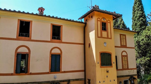 casa indipendente in vendita a Camaiore