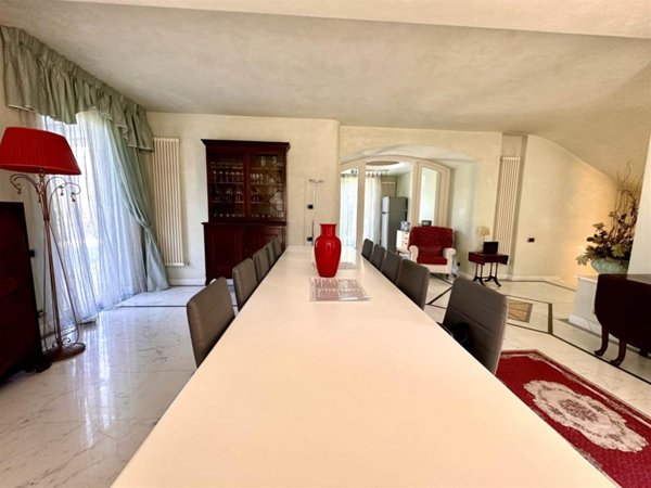 casa indipendente in vendita a Camaiore