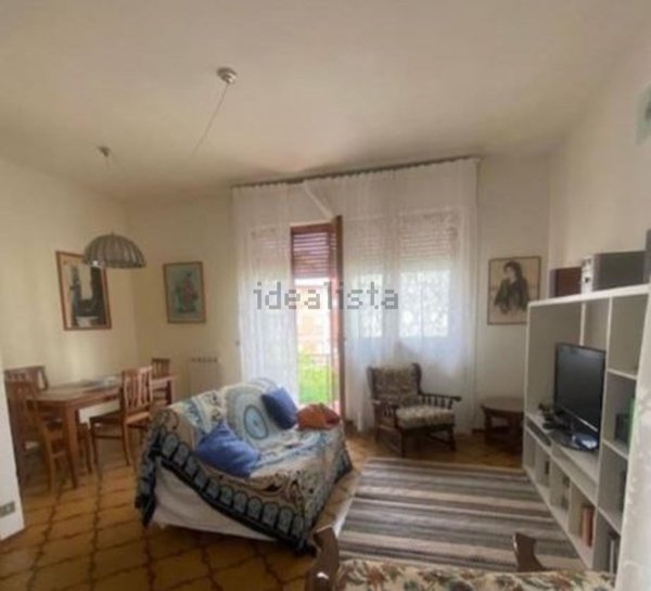 appartamento in vendita a Camaiore in zona Lido di Camaiore