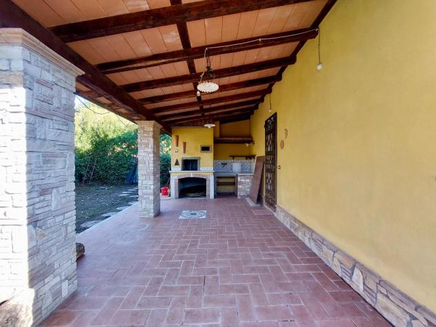 casa indipendente in vendita a Camaiore